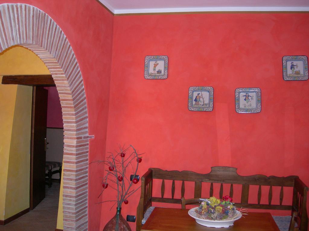 Societa Agricola F.Lli Angelucci Villa Cannara Buitenkant foto