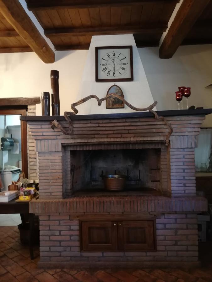 Societa Agricola F.Lli Angelucci Villa Cannara Buitenkant foto